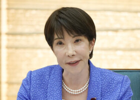 日本成長戦略会議で発言する高市早苗首相＝１日午後、首相官邸