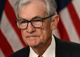 米連邦準備制度理事会（ＦＲＢ）のパウエル前議長（ＡＦＰ時事）